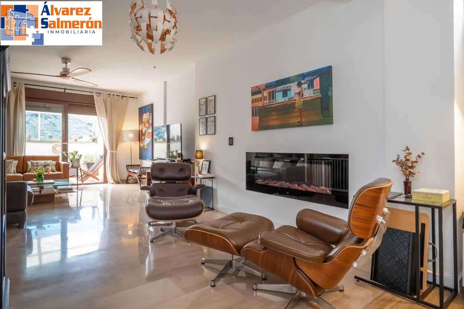 Sala de estar de Casa adosada en venta en Granada con Aire acondicionado y Terraza