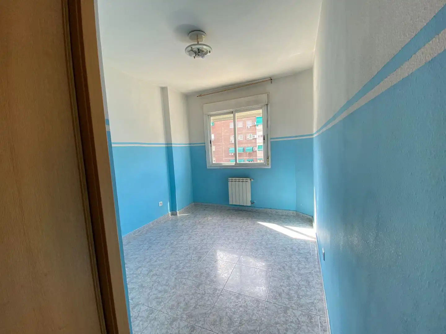 Bedroom of Flat for sale in Fuenlabrada  with Air Conditioner, Heating and Balcony