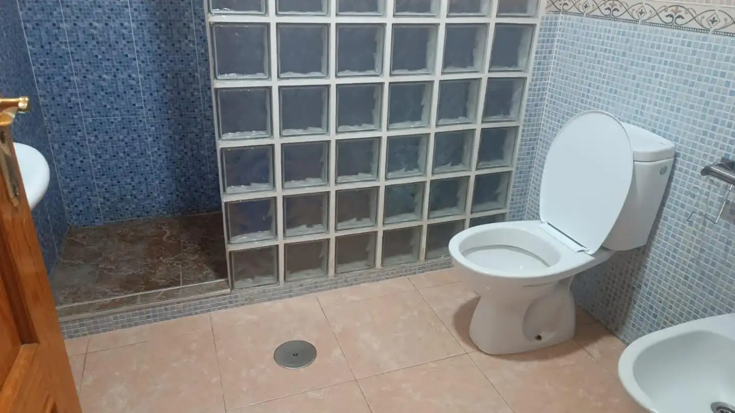 Bany de Pis de lloguer en Melilla