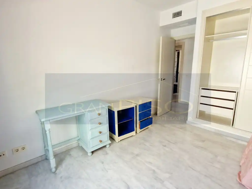 Vivienda con piscina en venta en Calle Argentina, imagen 14