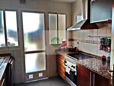 Cuina de Apartament en venda en Badajoz Capital amb Aire condicionat i Calefacció