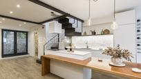 Kitchen of Single-family semi-detached for sale in  Barcelona Capital  with Air Conditioner and Terrace