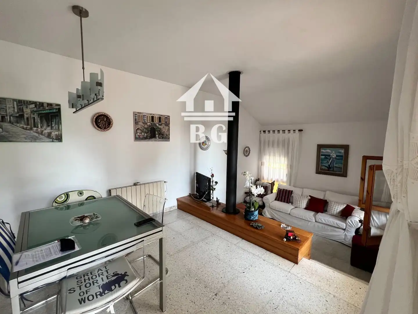 Sala d'estar de Casa o xalet en venda en Vidreres amb Calefacció, Jardí privat i Terrassa