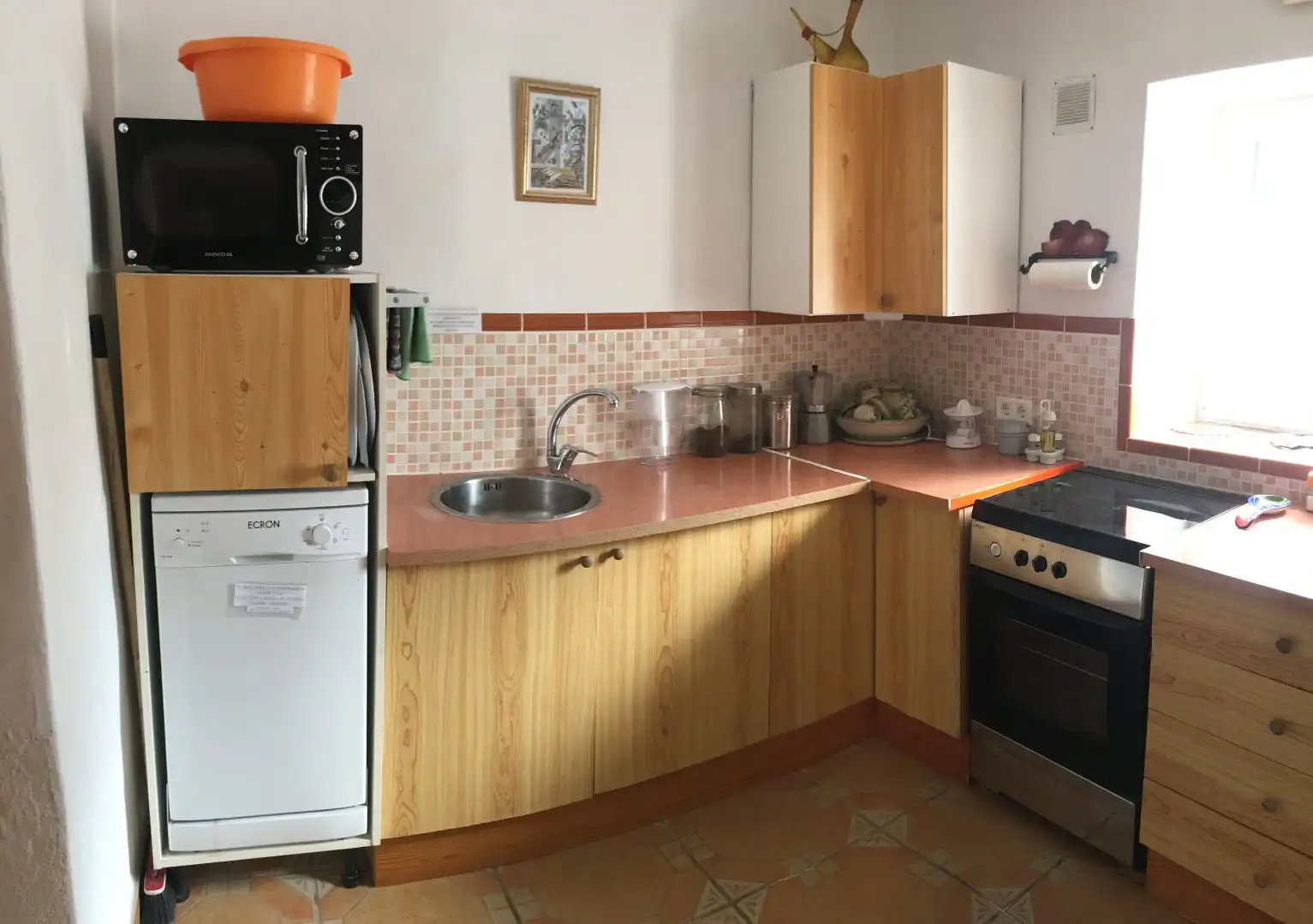 Cocina de Finca rústica en venta en Vélez de Benaudalla con Aire acondicionado, Calefacción y Terraza