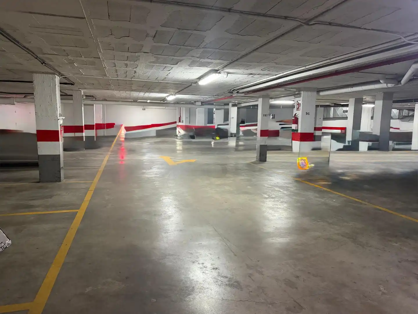 Aparcament en venda a Avenida CARLOS HAYA, imagen 2