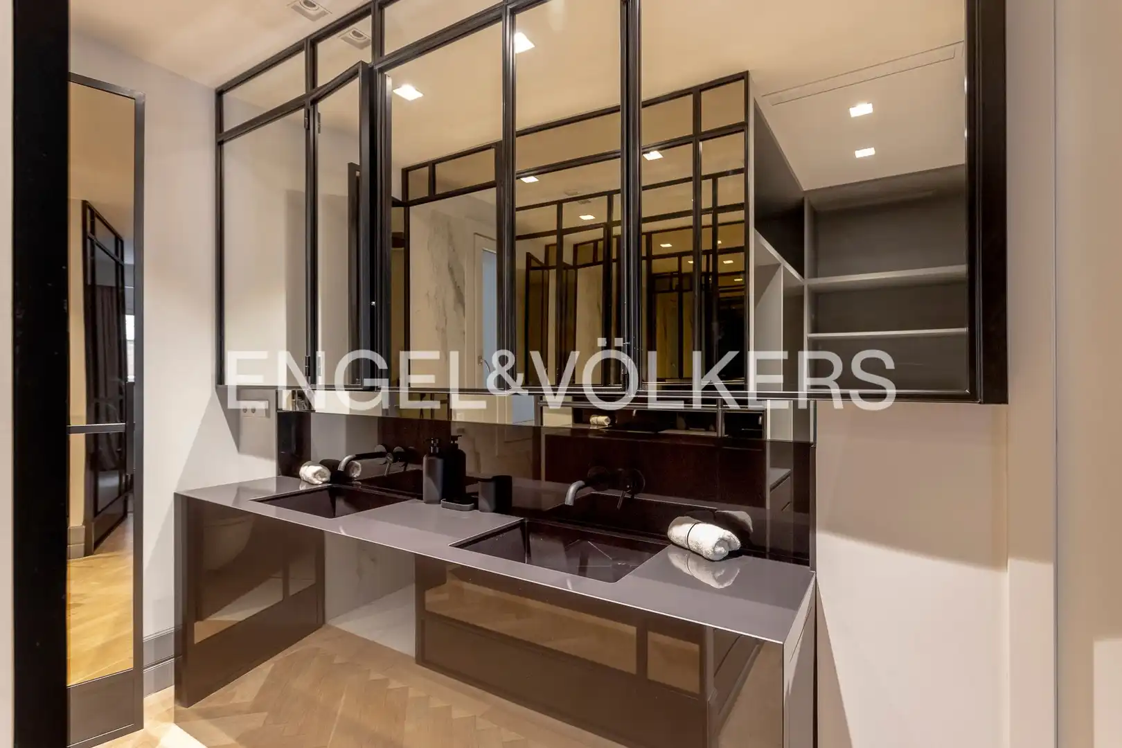 Badezimmer von Wohnung zur Miete in Chamberí