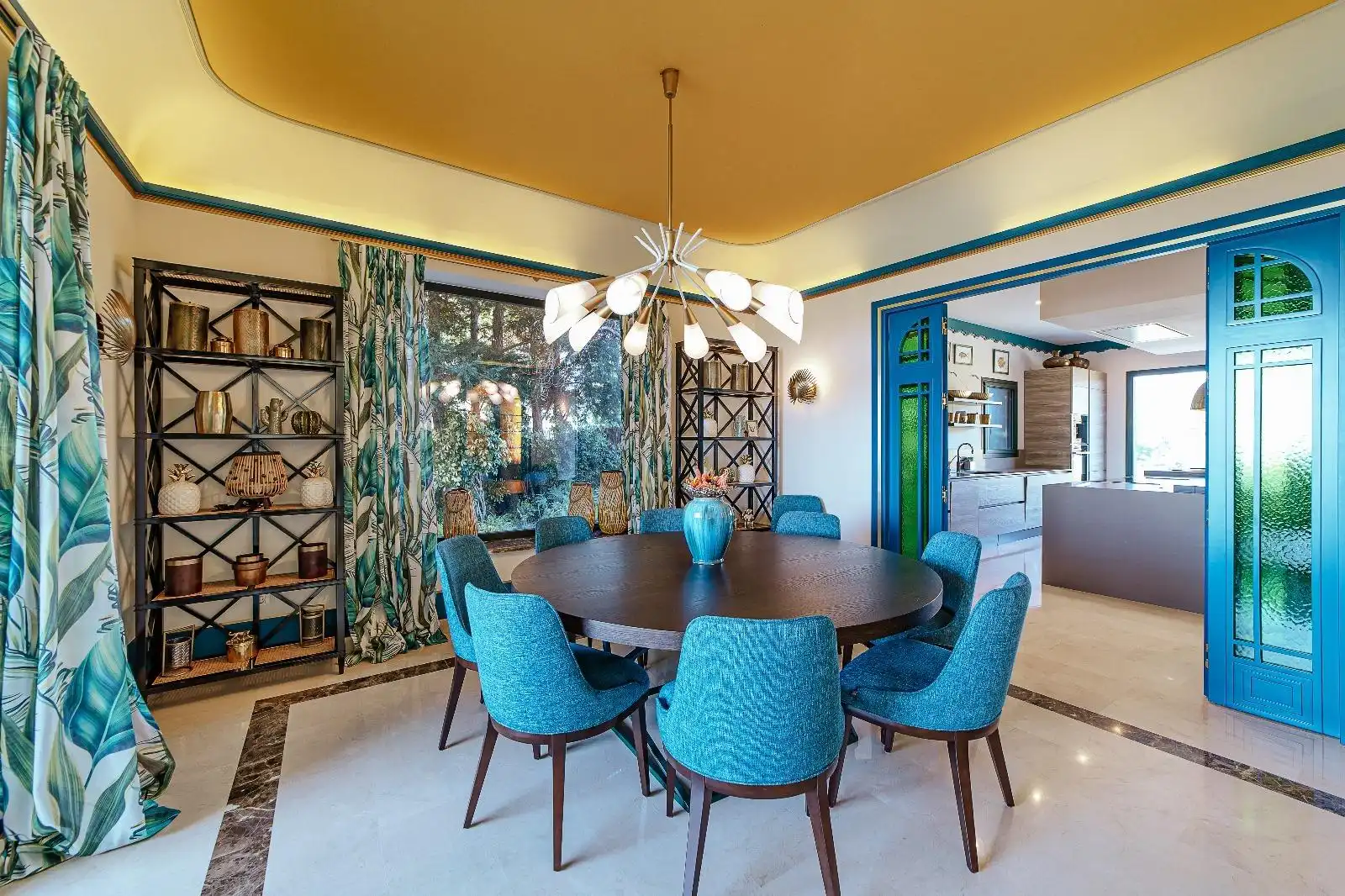 Comedor de Casa o chalet de alquiler en Estepona con Aire acondicionado, Jardín privado y Terraza