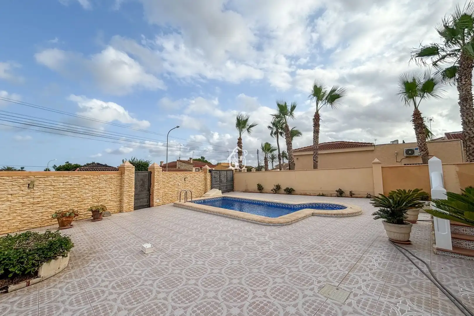 Piscina de Casa o chalet de alquiler en Rojales con Jardín privado, Terraza y Trastero