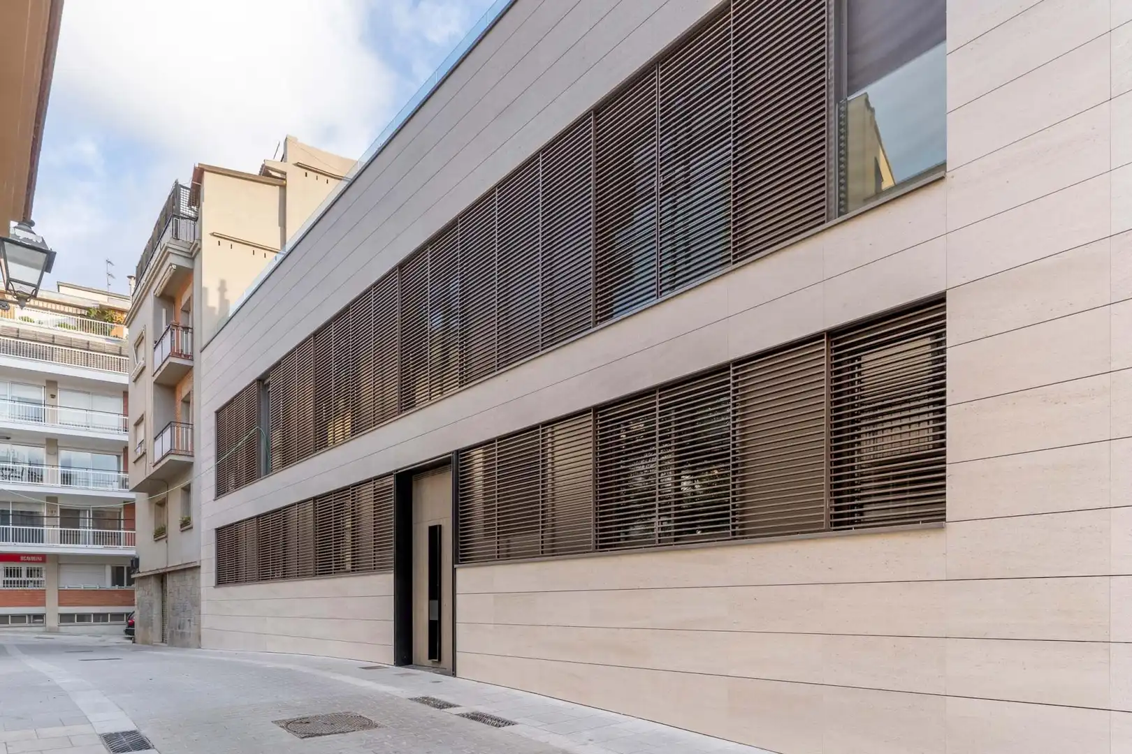 Vista exterior de Pis de lloguer en Barcelona amb Aire condicionat, Calefacció i Jardí privat