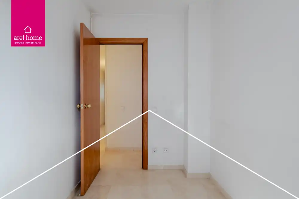 Habitación de Piso en venta en Esplugues de Llobregat con Aire acondicionado, Calefacción y Terraza