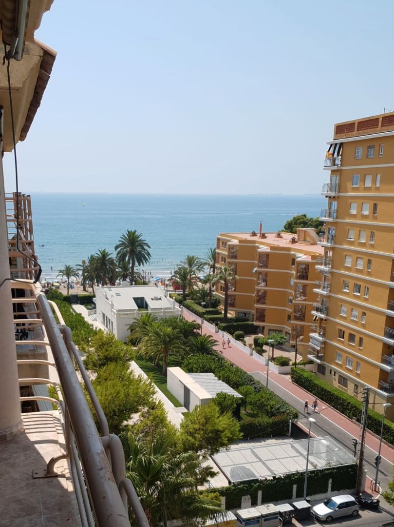 Vista exterior de Apartament en venda en Benicasim / Benicàssim amb Aire condicionat, Calefacció i Terrassa