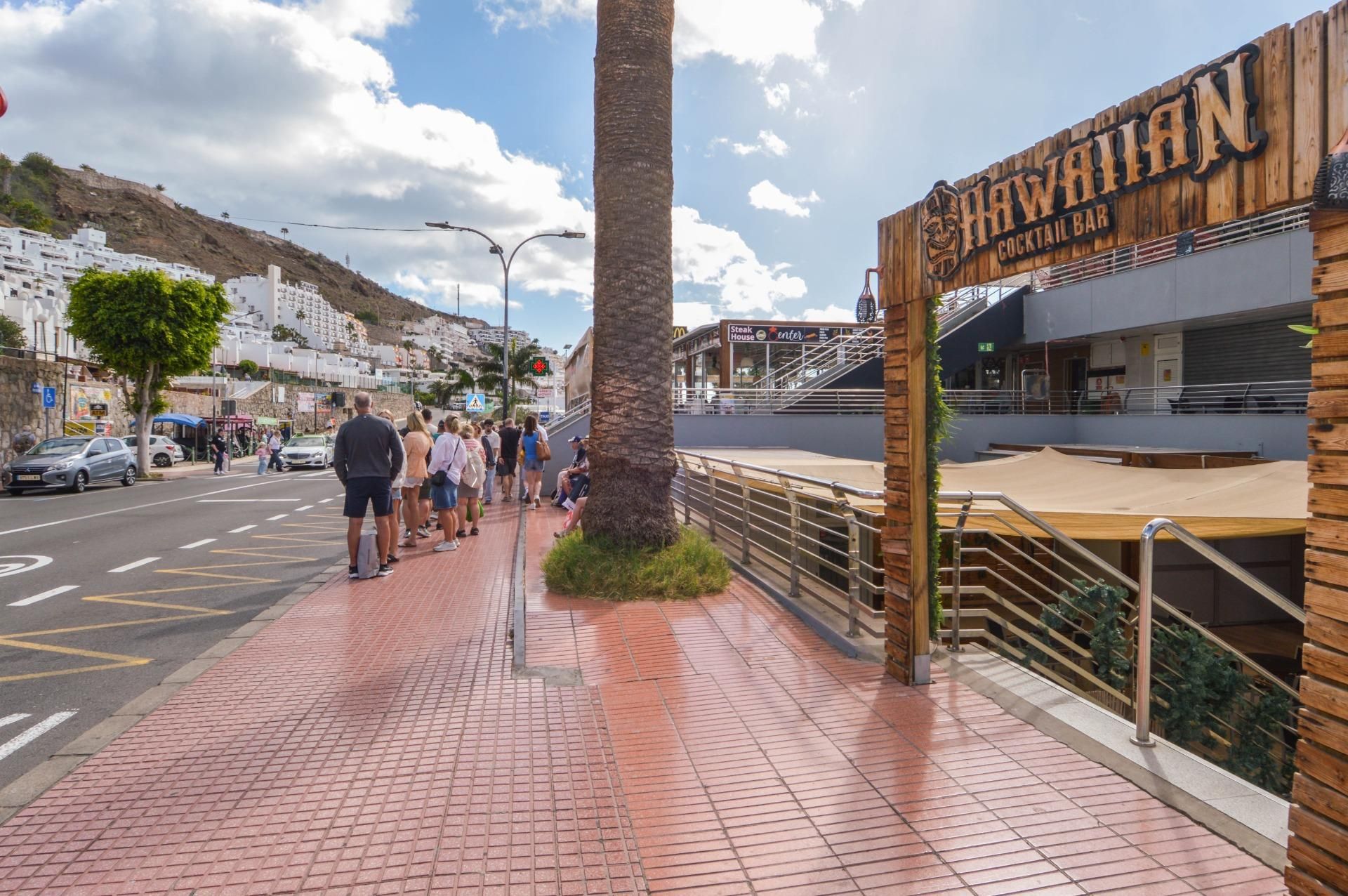 Vista exterior de Local de alquiler en Mogán con Terraza