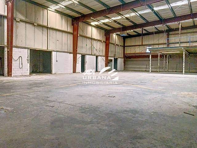 Nave industrial en Venta en Cabra en San Francisco
