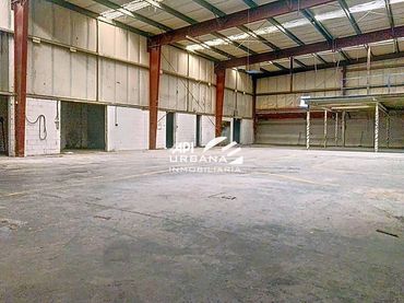 Nave industrielle à vendre à Cabra