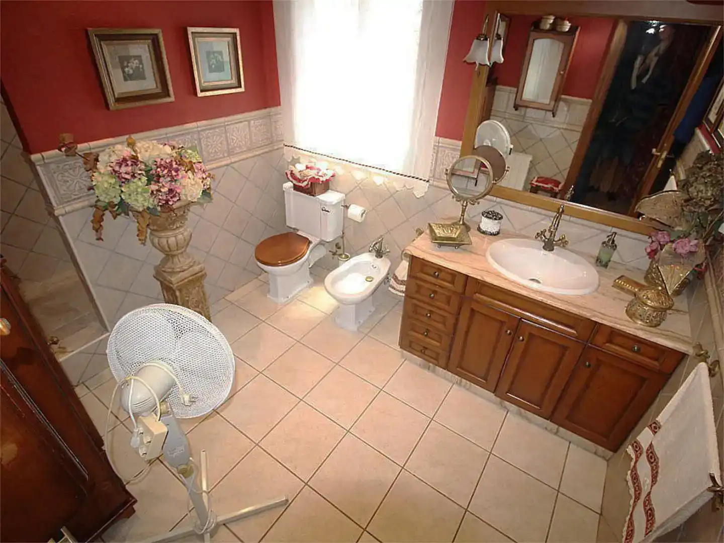 Baño de Finca rústica en venta en Bigastro con Aire acondicionado, Jardín privado y Piscina