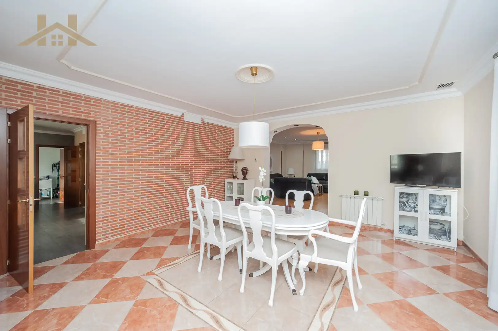 Dining room of Houses for sale in La Montaña - El Cortijo