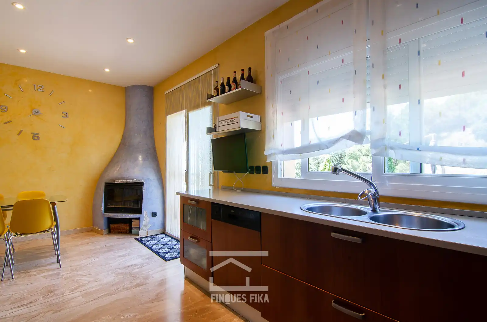 Cocina de Casa o chalet en venta en Premià de Dalt con Calefacción, Jardín privado y Terraza