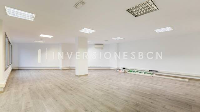 Oficina en Alquiler en Avenida JOSEP TARRADELLAS en Barri de les Corts