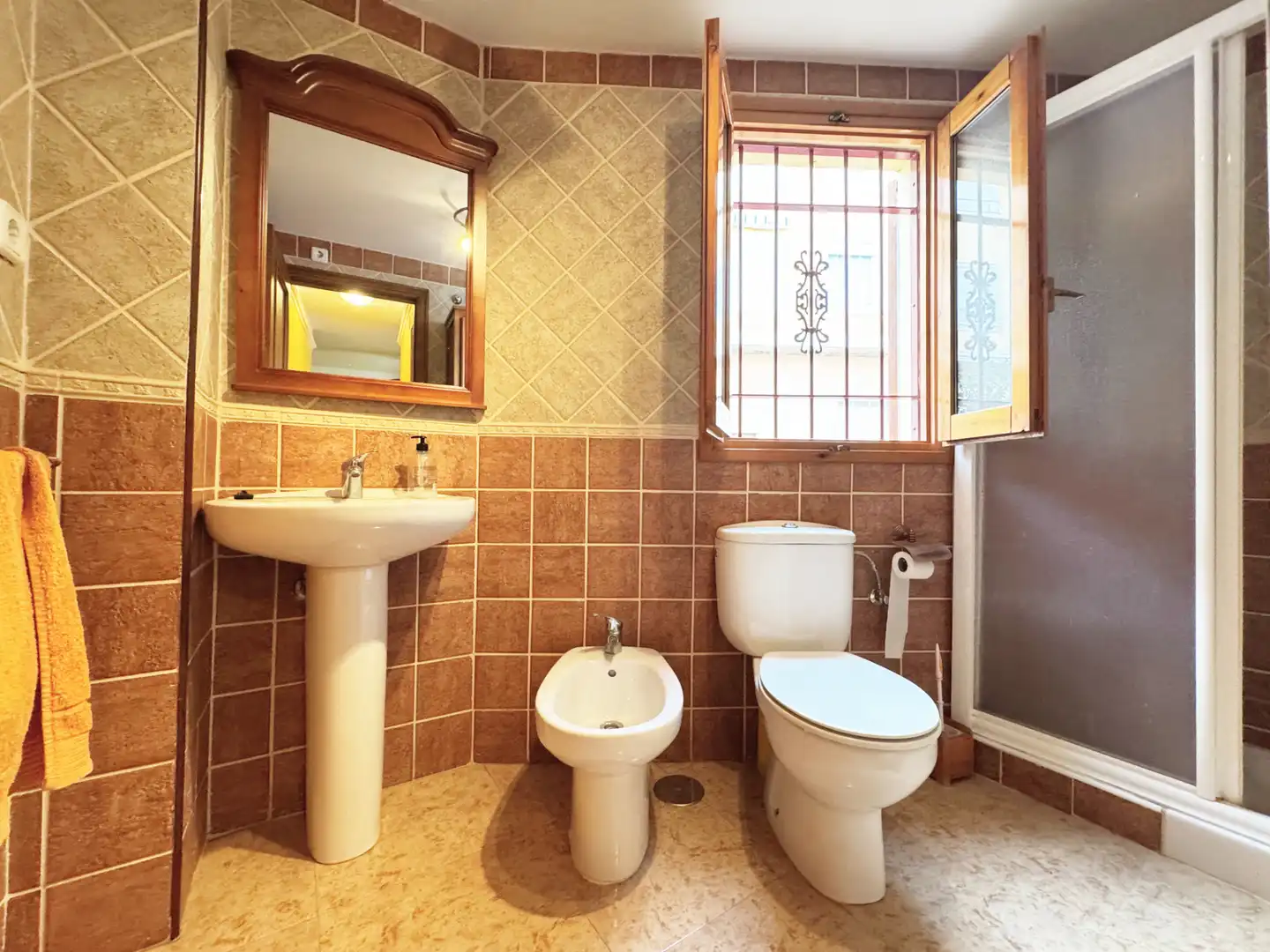 Bathroom of Ground floor for sale in Los Alcázares  with Air Conditioner, Terrace and Furnished