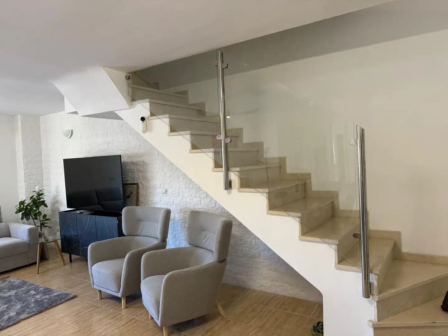 Casa adosada de alquiler en Fuengirola con Terraza, Trastero y Piscina comunitaria