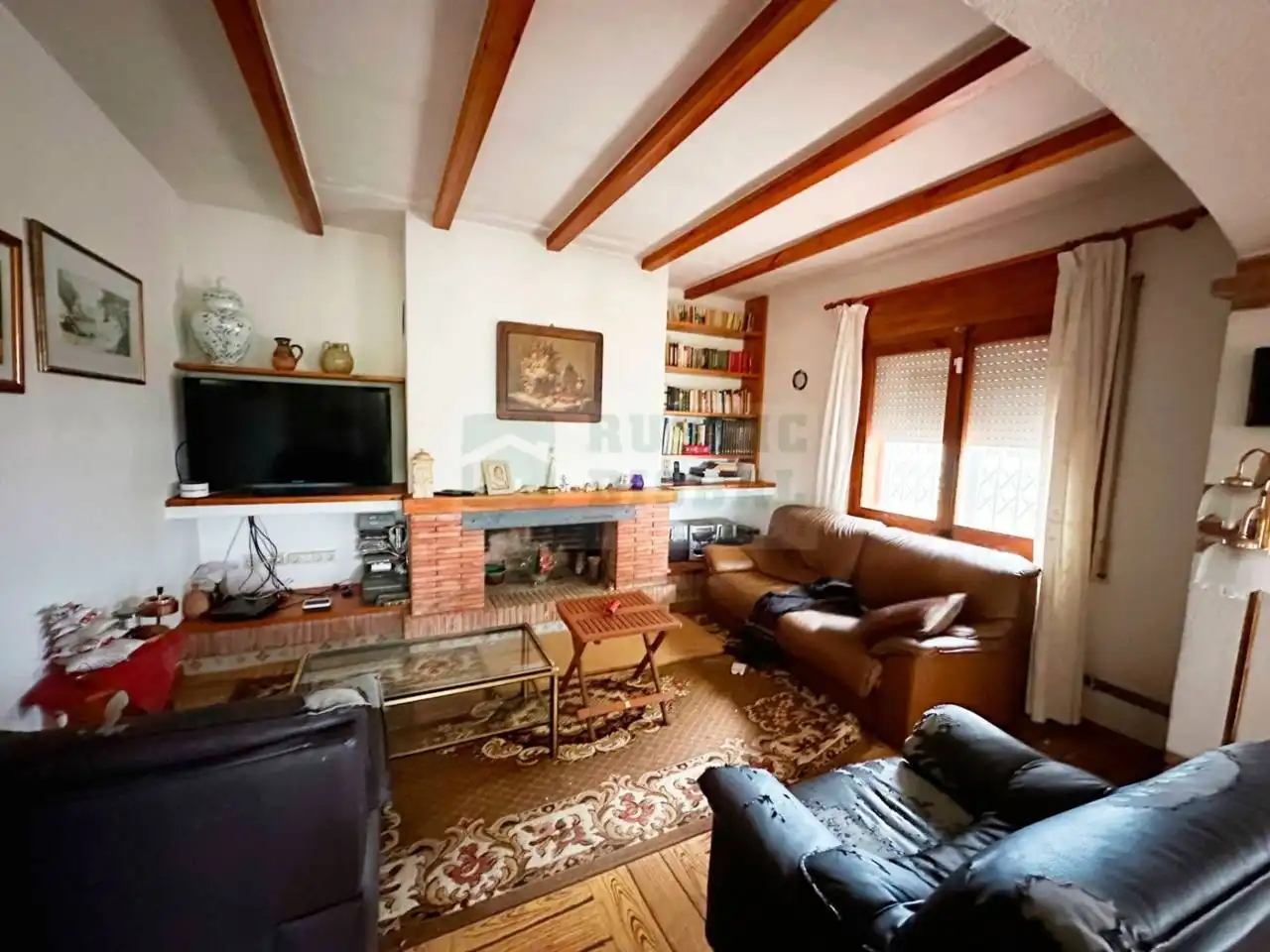 Living room of Houses for sale in La Bisbal d'Empordà  with Heating, Private garden and Terrace