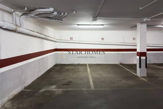 Garaje en Venta en Centre