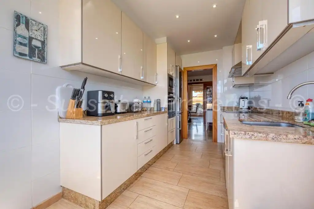 Flat for sale in Lajial ,Urb Playa De La Arena, Puerto de Santiago