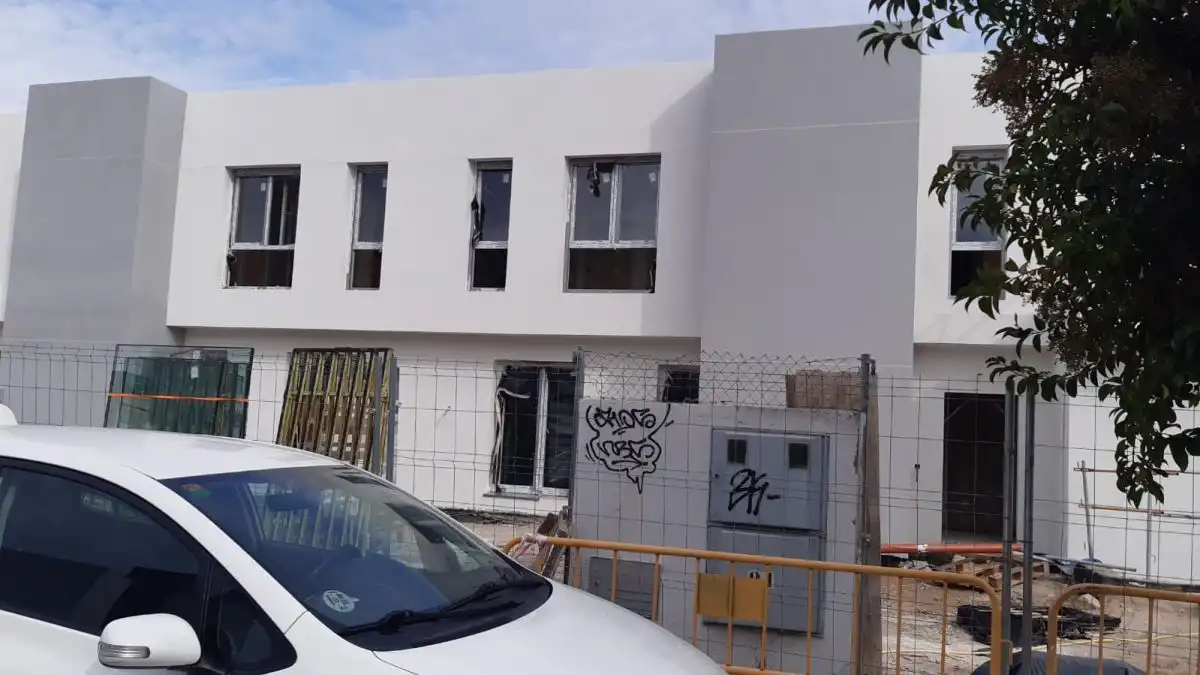 Exterior view of Houses for sale in Torrelodones  with Air Conditioner, Heating and Terrace