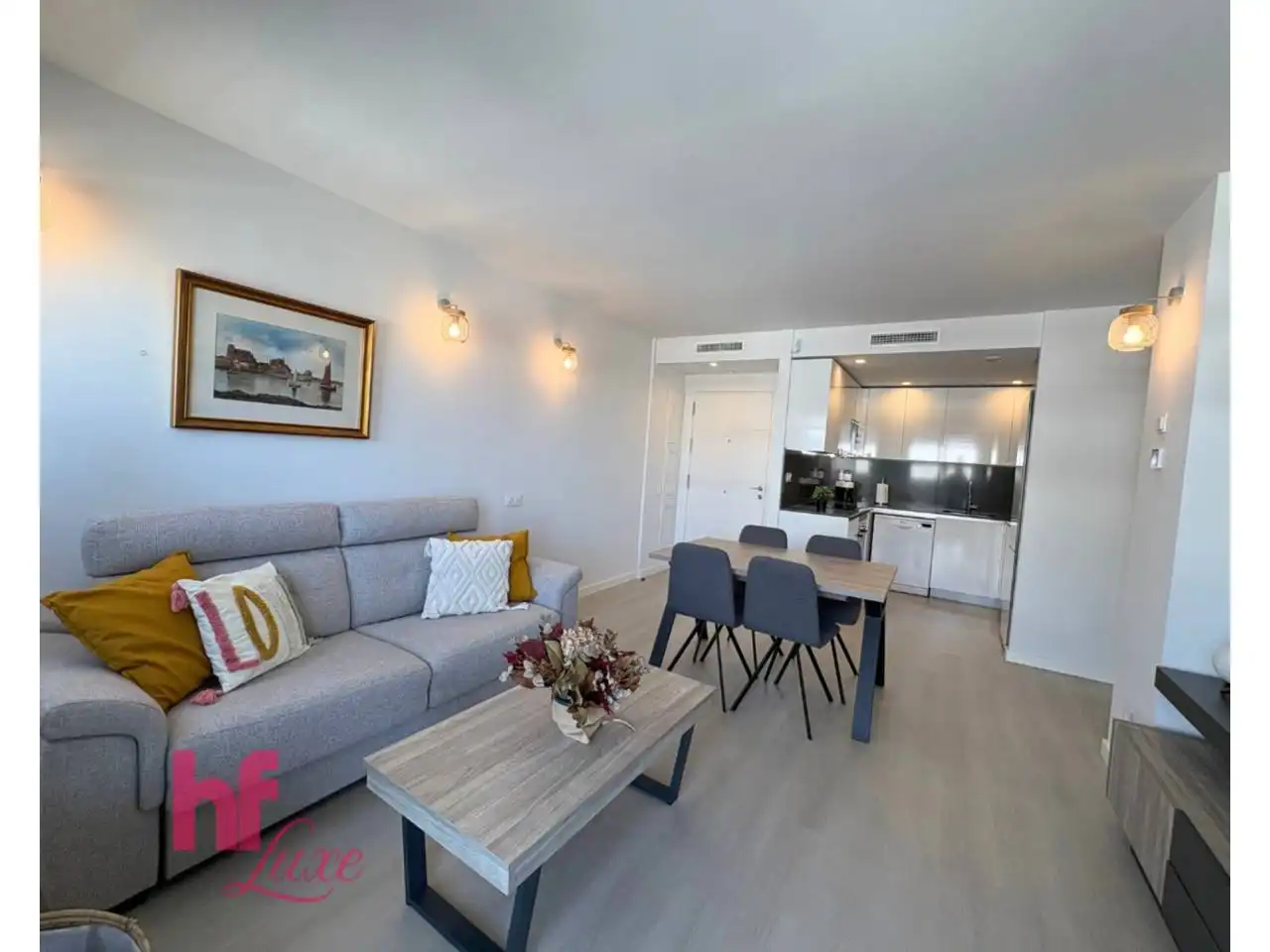 Wohnzimmer von Wohnung zum Verkauf in L'Hospitalet de Llobregat mit Klimaanlage, Heizung und Terrasse