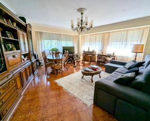 Sala d'estar de Pis en venda en Ferrol amb Calefacció, Parquet i Terrassa
