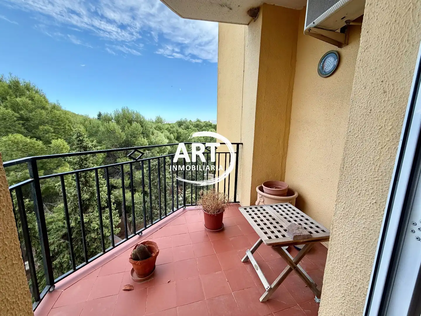Balcony of Flat for sale in Centro  