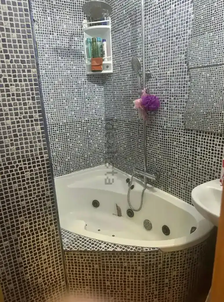 Baño de Piso en venta en Rubí con Aire acondicionado, Horno y Balcón