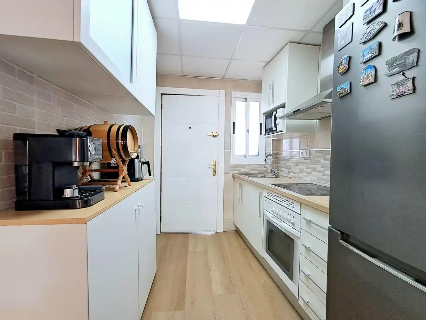 Cocina de Apartamento en venta en Águilas con Aire acondicionado, Calefacción y Jardín privado