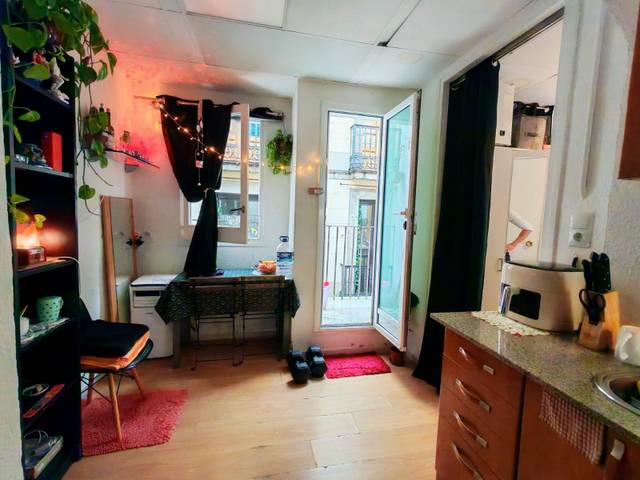 Apartamento en Venta en Carrer RAURIC en Barri Gòtic