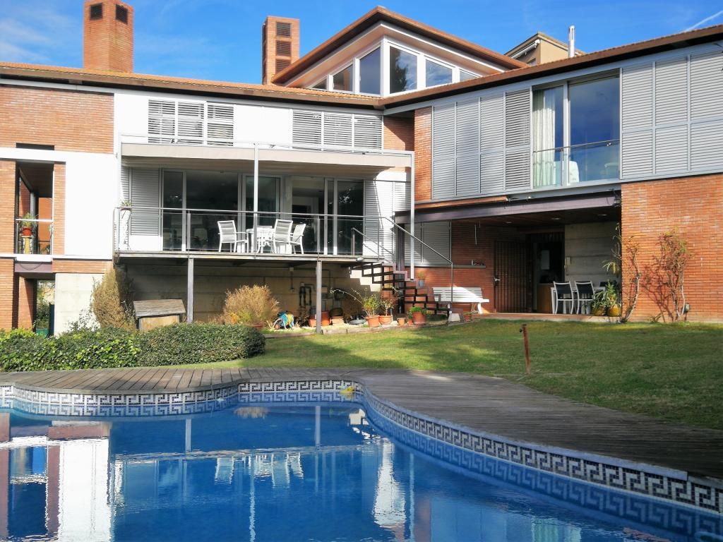 Casa o xalet en venda a Pujada de la Barrufa, Eixample Nord