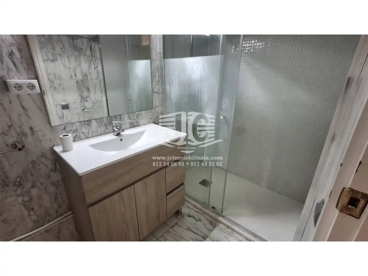 Bathroom of Flat for rent in Tortosa  with Heating, Furnished and Balcony