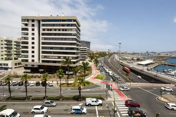 Piso en venta en Avenida Juan XXIII, 1, Arenales - Lugo - Avda. Marítima