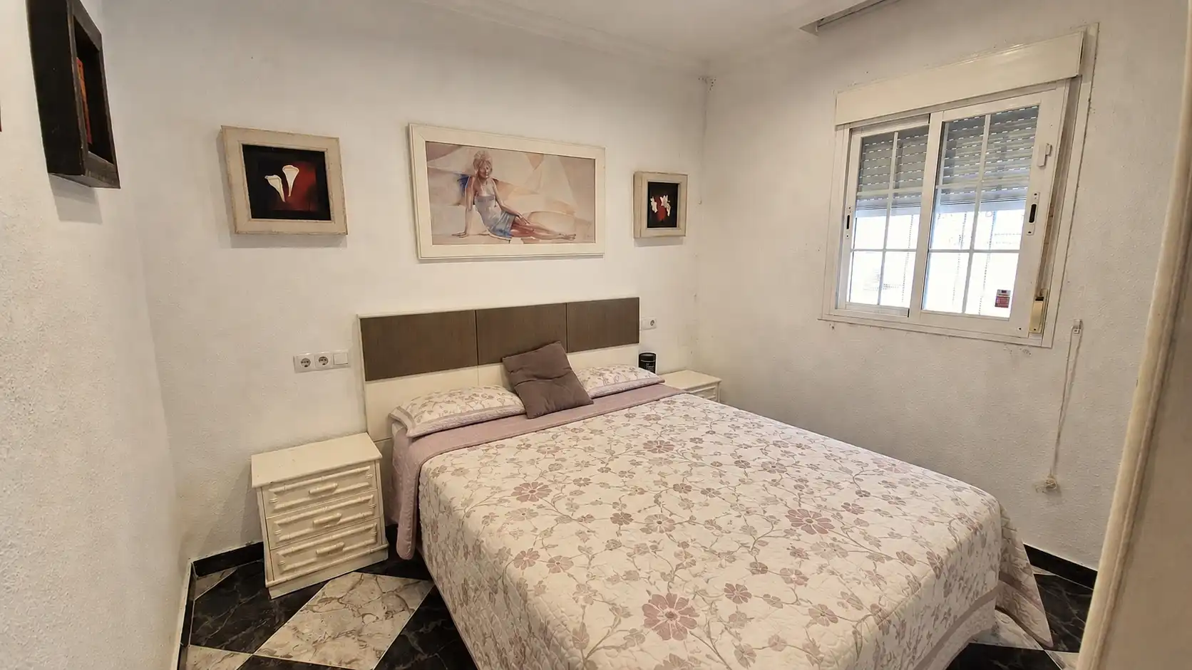 Habitación de Piso en venta en Badajoz con Aire acondicionado, Calefacción y Amueblado