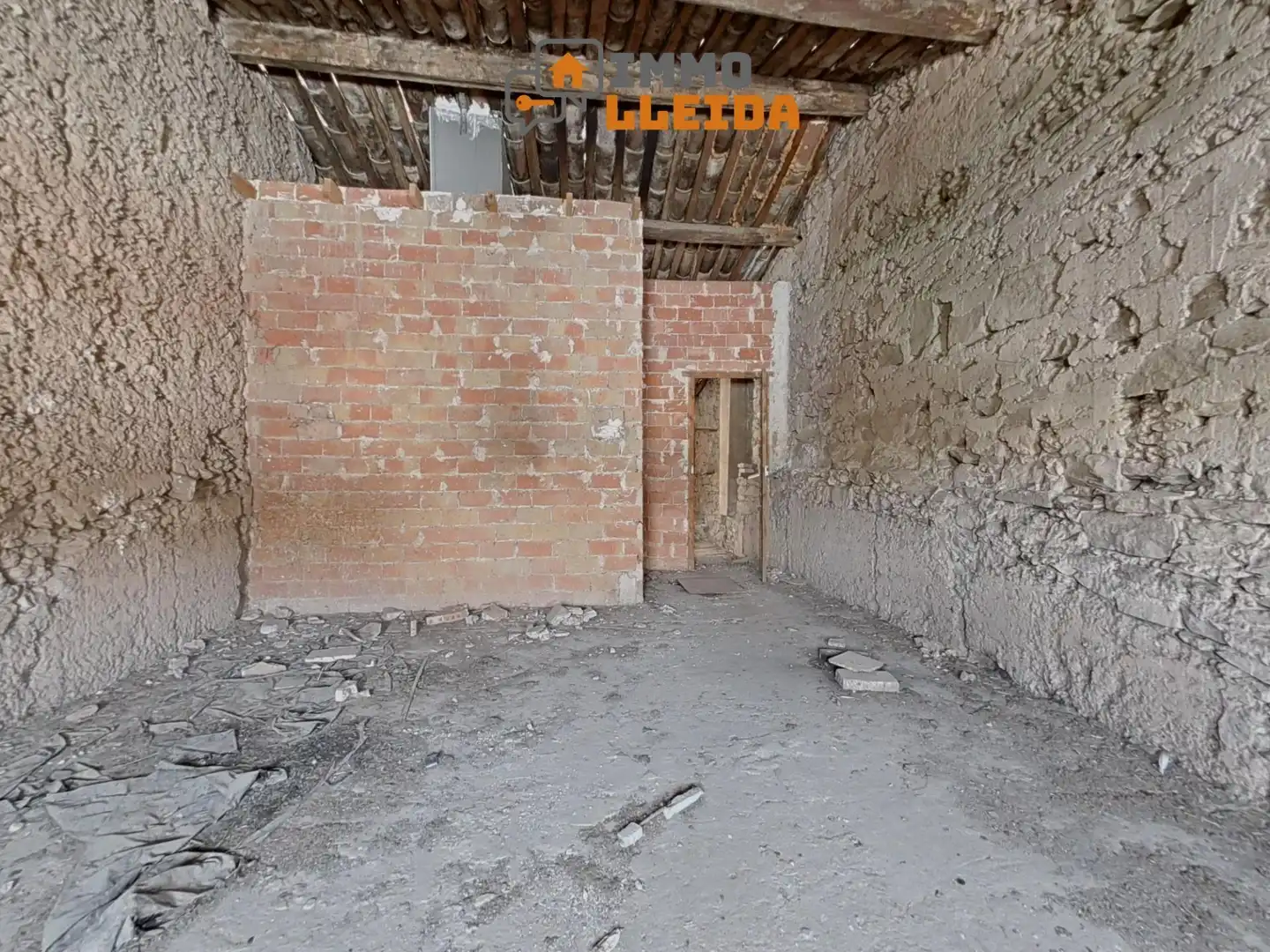 Casa adosada en venta en Bellpuig con Jardín privado, Terraza y Trastero