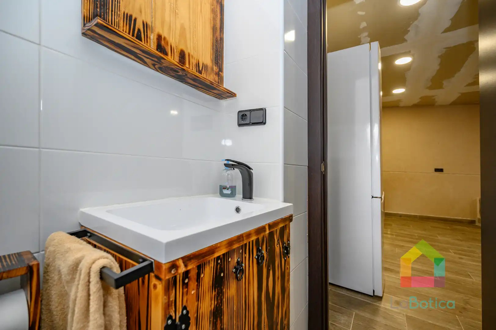 Semi-detached house with pool for sale in Magán, imagen 54