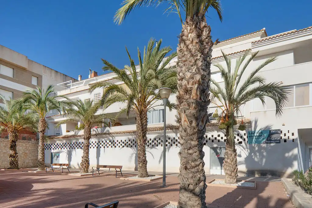 Business premises for sale in C/ De Villeurbanne