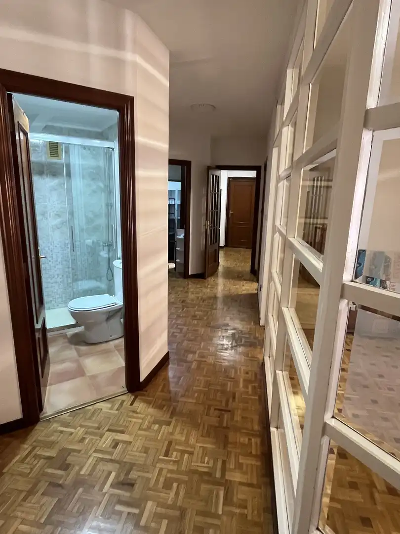 Pis en venda en Soria Capital  amb Parquet, Terrassa i Moblat