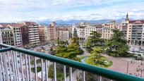 Exterior view of Flat for sale in  Logroño  with Heating and Balcony