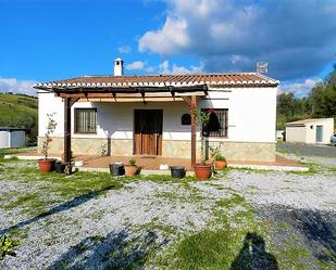 Country house for sale in Cútar