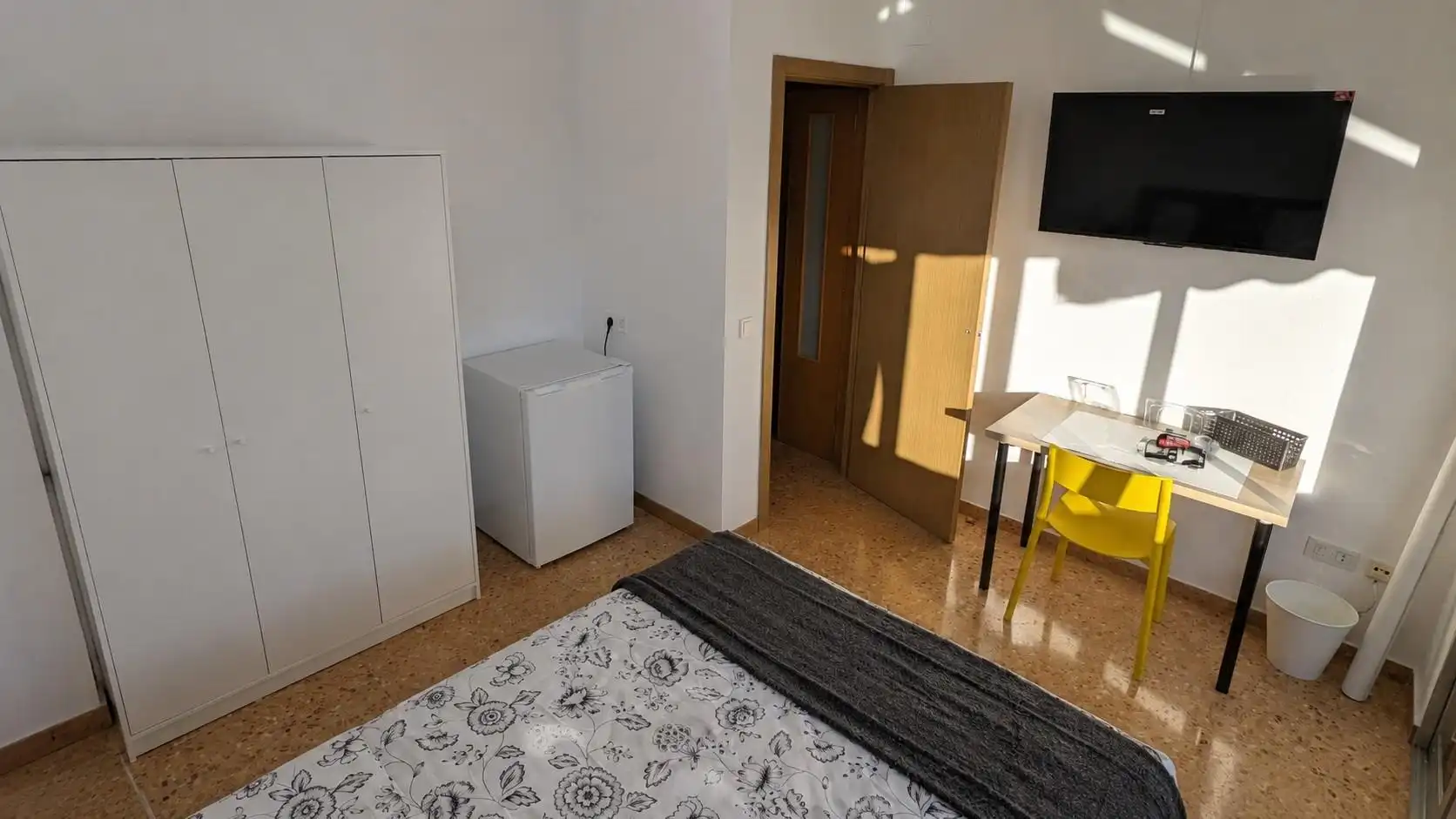 Bedroom of Flat for sale in Valencia  with Balcony