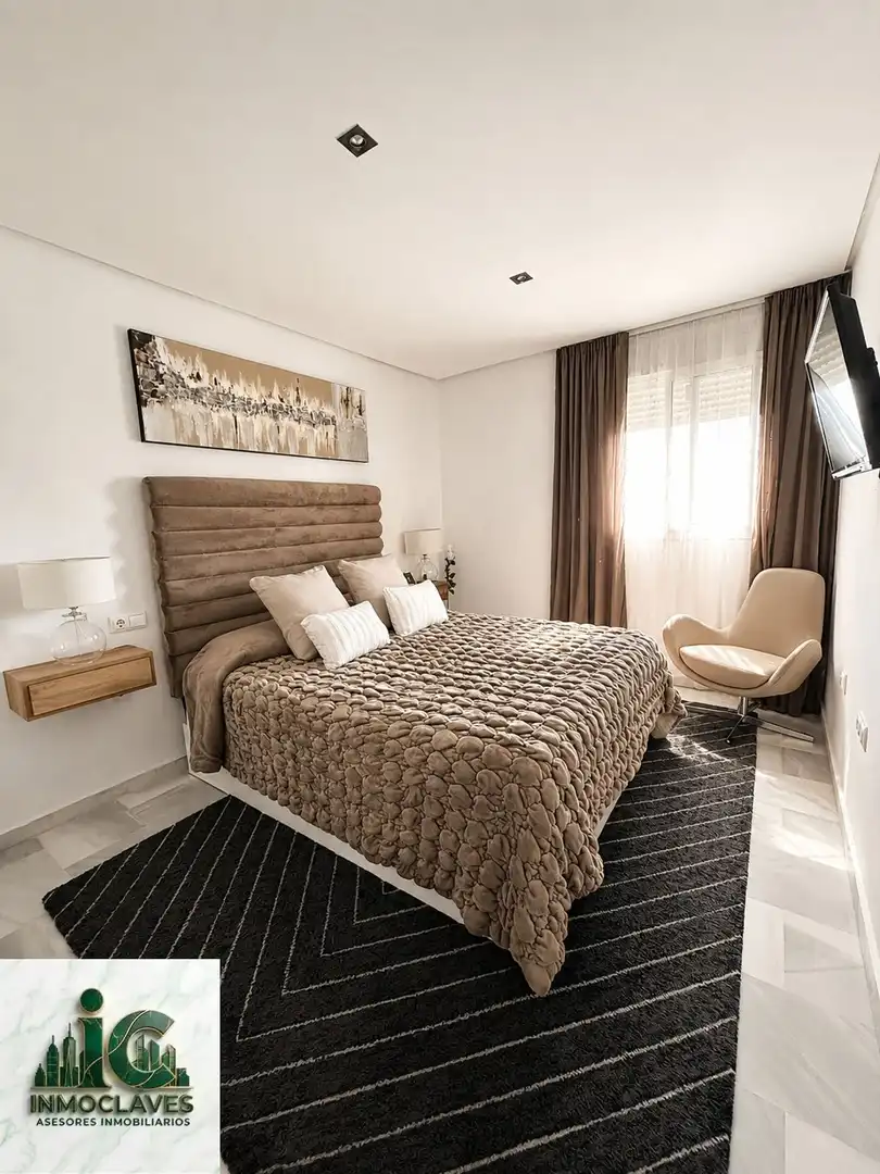 Habitación de Ático en venta en Algeciras con Aire acondicionado, Calefacción y Terraza