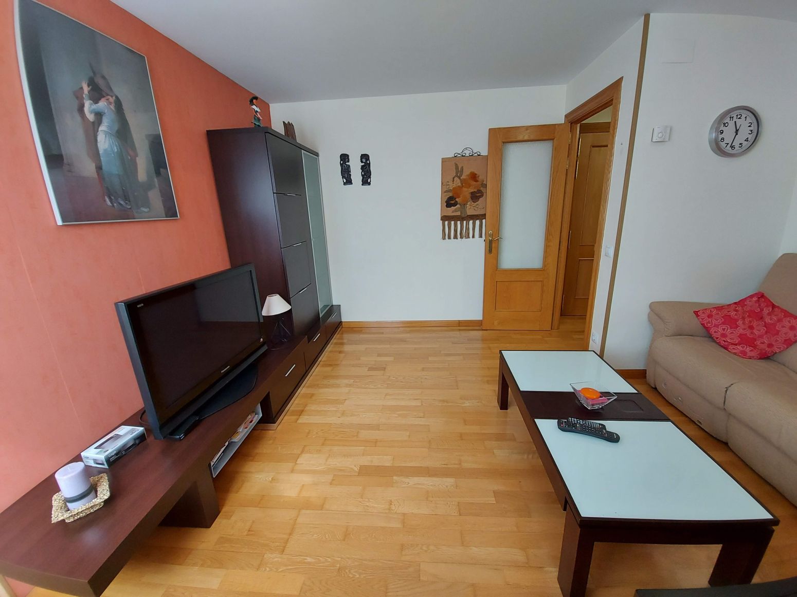 Living room of Flat for sale in Villamediana de Iregua  with Heating, Parquet flooring and Storage room