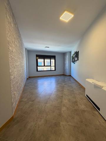Piso en Alquiler en Avenida de los Reyes Católicos, 62 en Villarrobledo