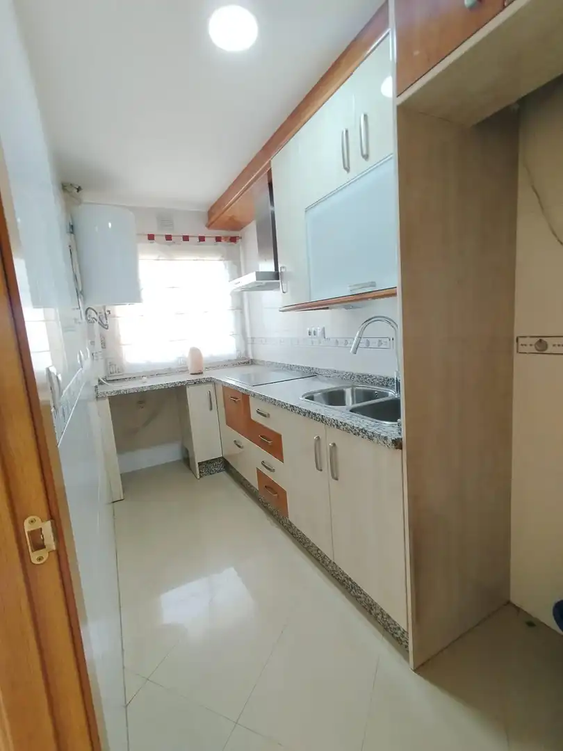 Cuina de Àtic en venda en Guadix amb Aire condicionat, Calefacció i Terrassa
