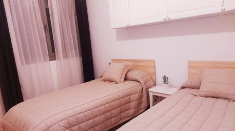 Foto 3 de Apartament en venda a Avenida del Rio Iregua, Albelda de Iregua, La Rioja